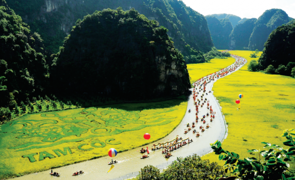 TAM COC CAVE